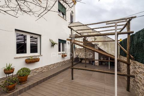 Moradia remodelada - montijo