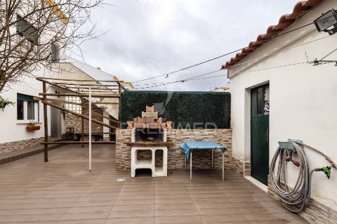 Moradia remodelada - montijo