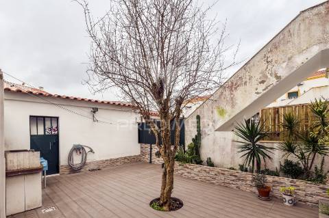 Moradia remodelada - montijo