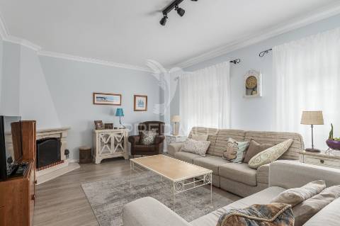 Moradia remodelada - montijo