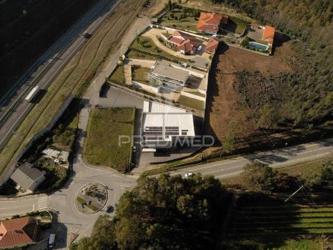 Pavilhão industrial semi-novo