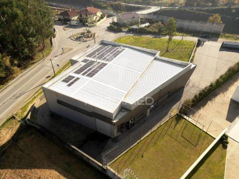 Pavilhão industrial semi-novo