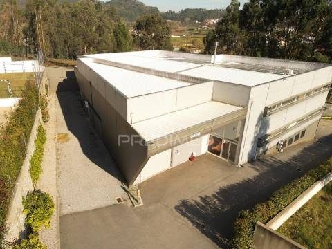 Pavilhão industrial semi-novo