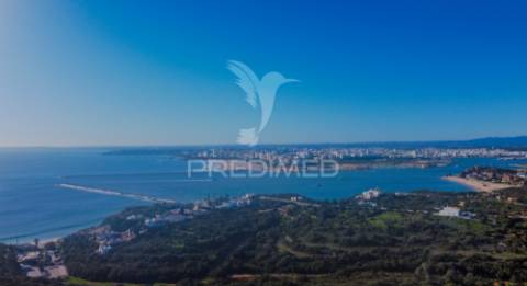 Moradia t2 com vista mar em condomínio fechado, ferragudo