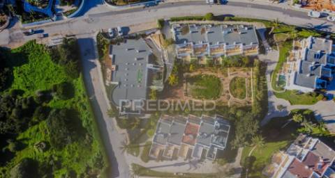 Moradia t2 com vista mar em condomínio fechado, ferragudo