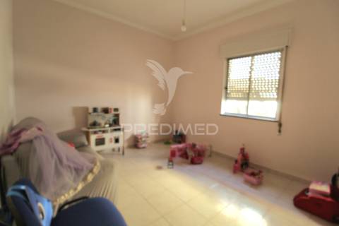 Moradia t2+2 na baixa de olhão