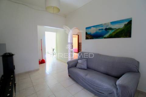 Moradia t2+2 na baixa de olhão