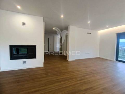 Moradia t4 em são torcato – guimarães