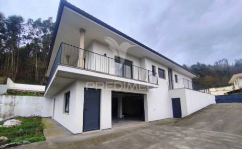 Moradia t4 em são torcato – guimarães