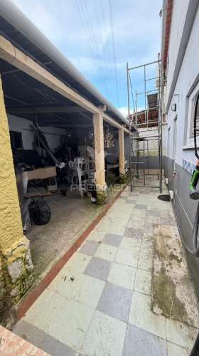 Moradia bi-familiar t6 com 182,50m² em setúbal – excelente oportunidade de investimento ou habitação própria!