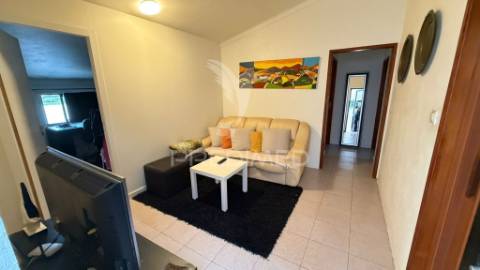 Moradia bi-familiar t6 com 182,50m² em setúbal – excelente oportunidade de investimento ou habitação própria!