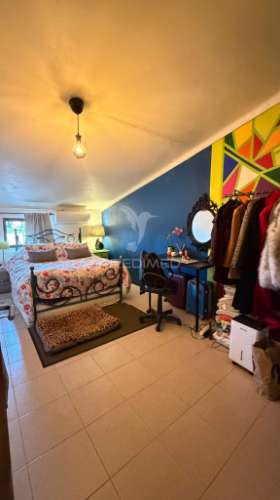 Moradia bi-familiar t6 com 182,50m² em setúbal – excelente oportunidade de investimento ou habitação própria!