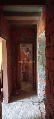 Monte alentejano com 13.250 m2, casa branca, sousel