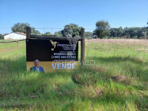 Monte do outeirinho,foros do locário,santiago do cacém.
