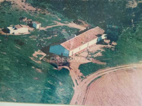 Herdade localizada em sabóia,odemira.
