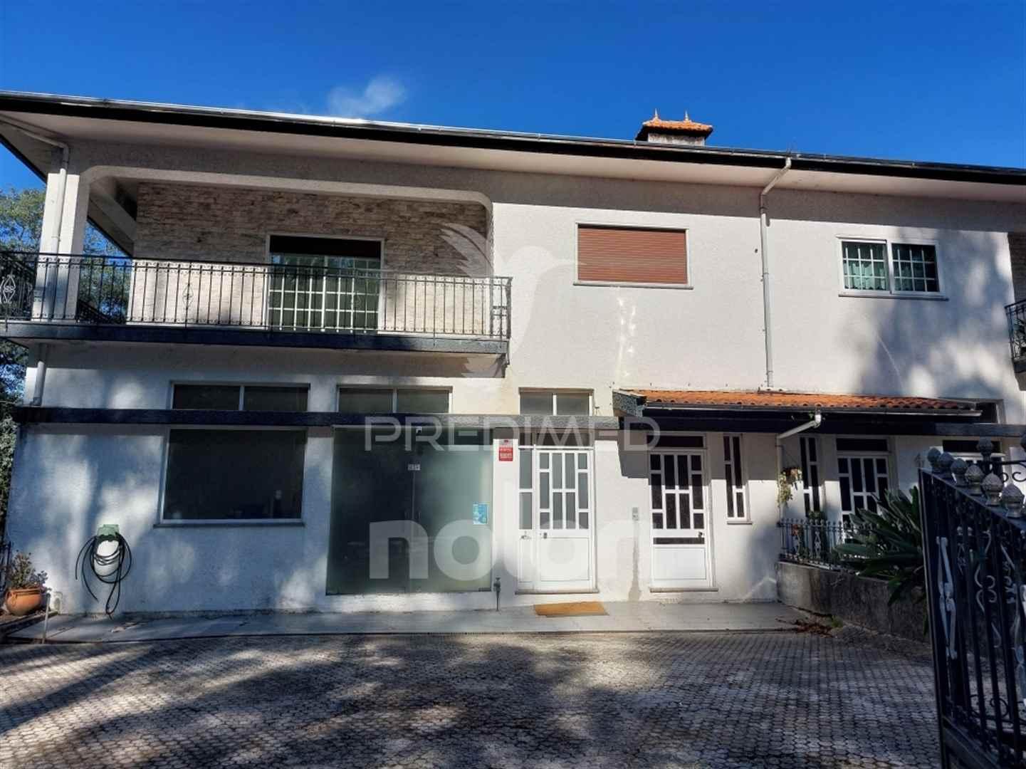 Apartamento t3 amplo na carregosa – oliveira de azeméis