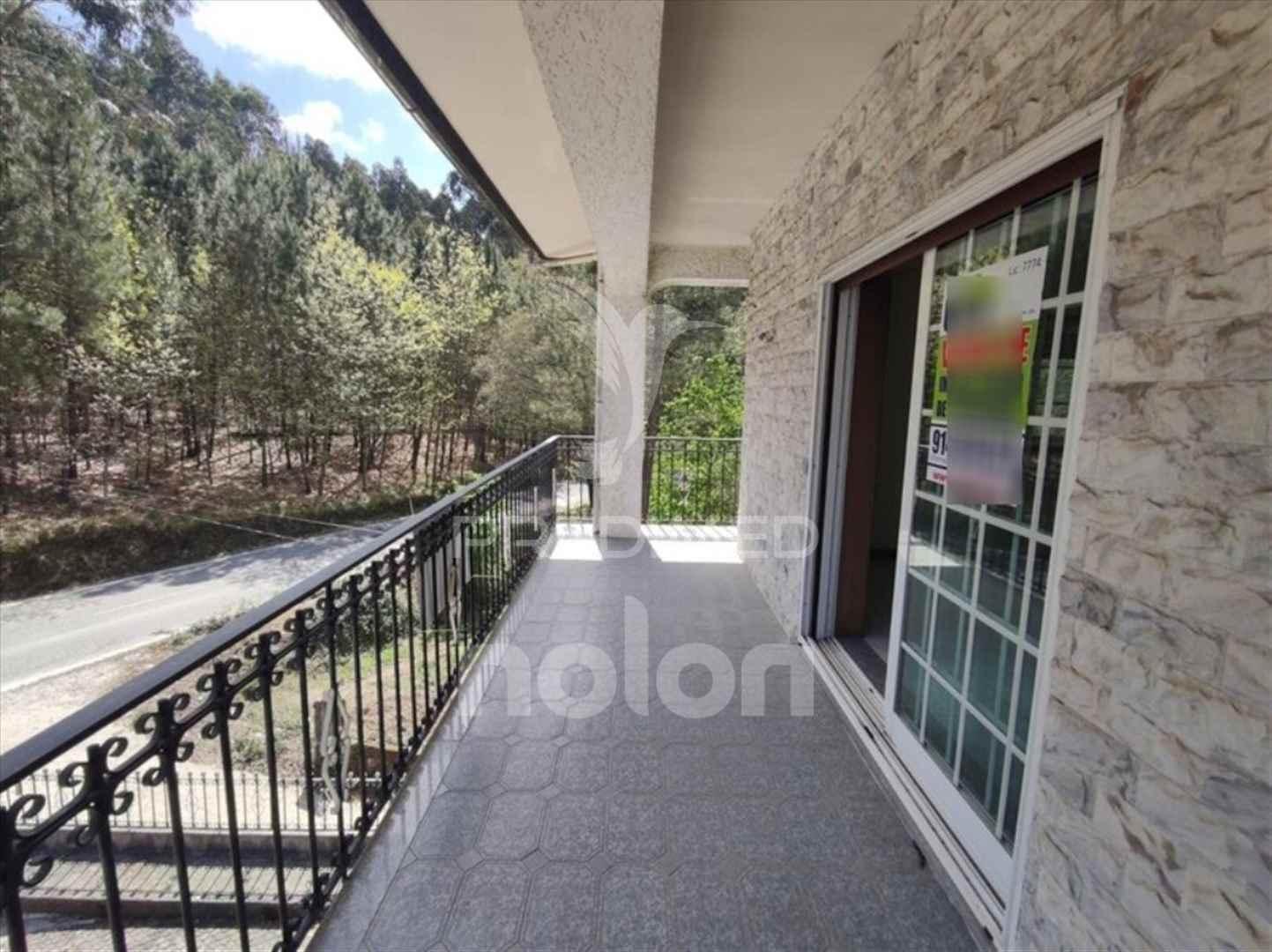 Apartamento t3 amplo na carregosa – oliveira de azeméis