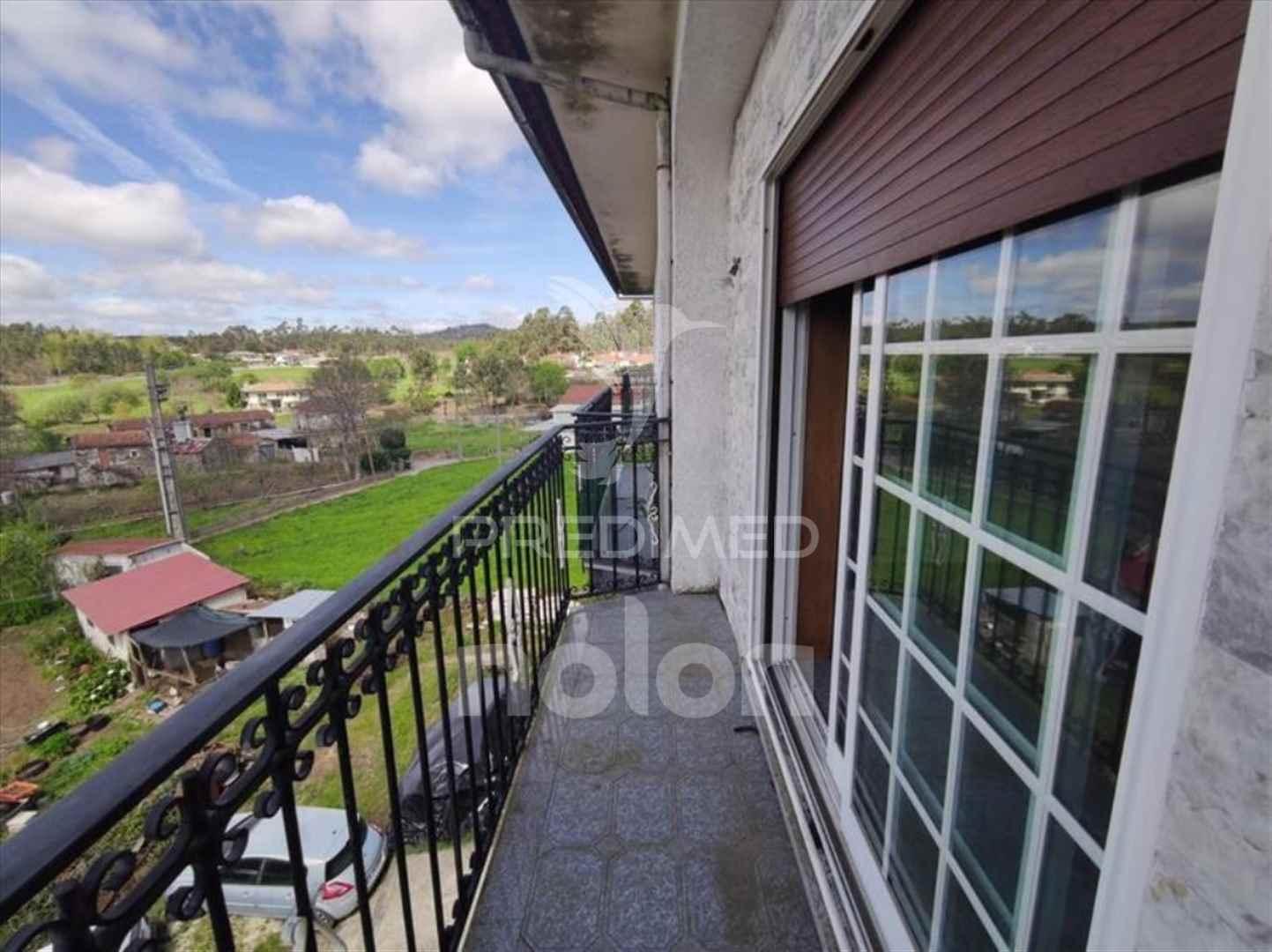 Apartamento t3 amplo na carregosa – oliveira de azeméis