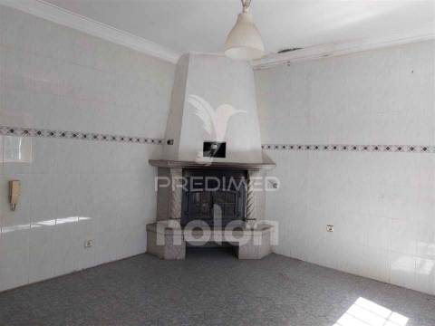 Apartamento t3 amplo na carregosa – oliveira de azeméis