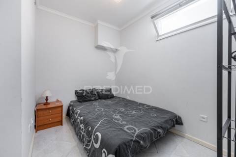 Apartamento t1+1 em gulpilhares