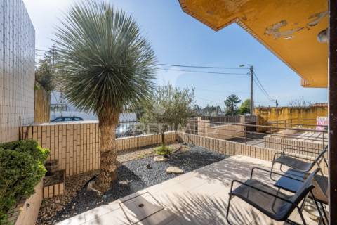 Apartamento t1+1 em gulpilhares