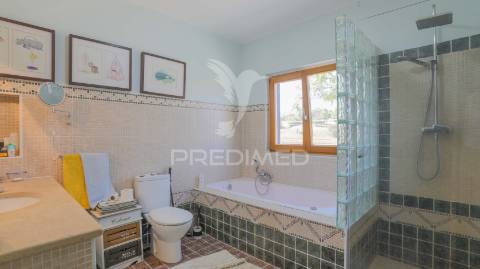Cabanas de tavira - quinta com uma área de 53253m2