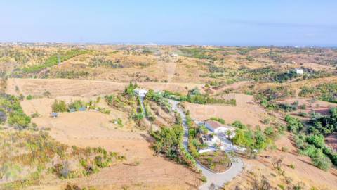 Cabanas de tavira - quinta com uma área de 53253m2