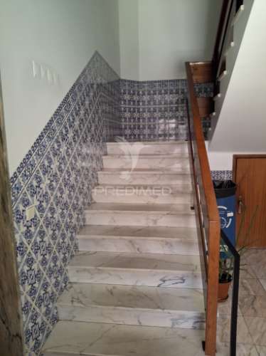 Excelente apartamento t3 com garagem e arrecadação.