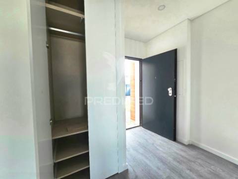 Moradia isolada t3, c/piscina e box, brejo clérigo - azeitão