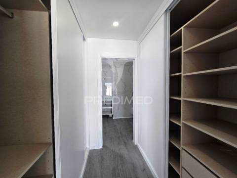 Moradia isolada t3, c/piscina e box, brejo clérigo - azeitão