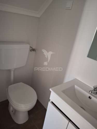 T0 no centro histórico para arrendamento.