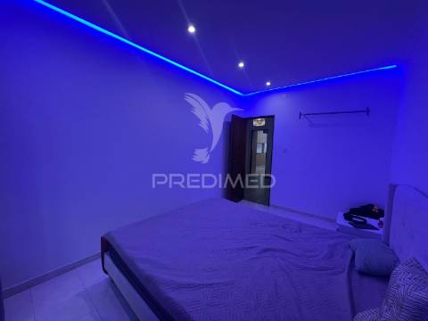 Apartamento t2 remodelado | 1º andar | alto do seixalinho - barreiro