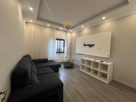 Apartamento t2 remodelado | 1º andar | alto do seixalinho - barreiro