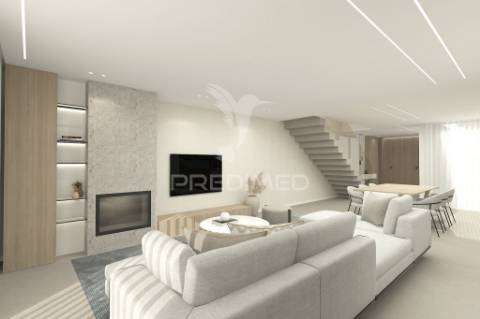 Moradias em construção de arquitetura escandinava em condomínio privado – fátima