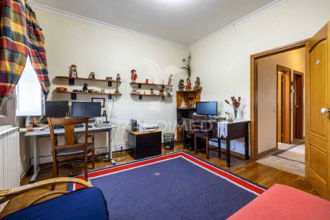 Moradia de excelência com 4 suítes + 2 quartos