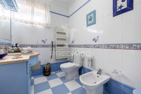 Moradia de excelência com 4 suítes + 2 quartos