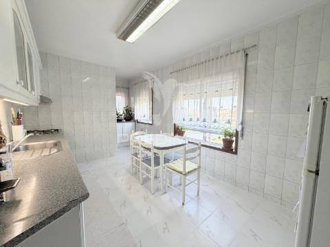 Apartamento t2 em gulpilhares