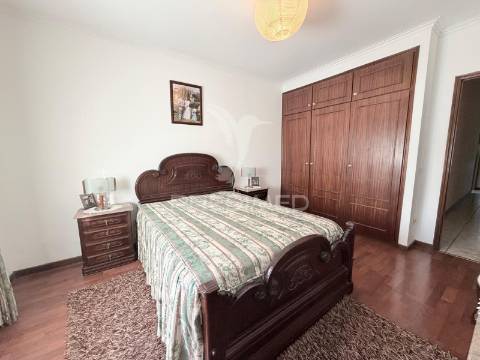 Apartamento t2 em gulpilhares