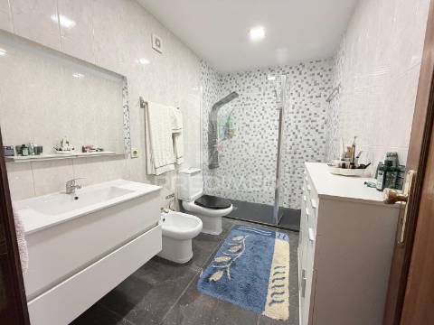 Apartamento t2 em gulpilhares