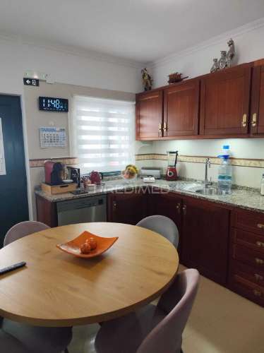 Vende se moradia como nova t1 com  90m2  alvito/beja