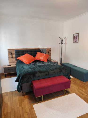 Vende se moradia como nova t1 com  90m2  alvito/beja