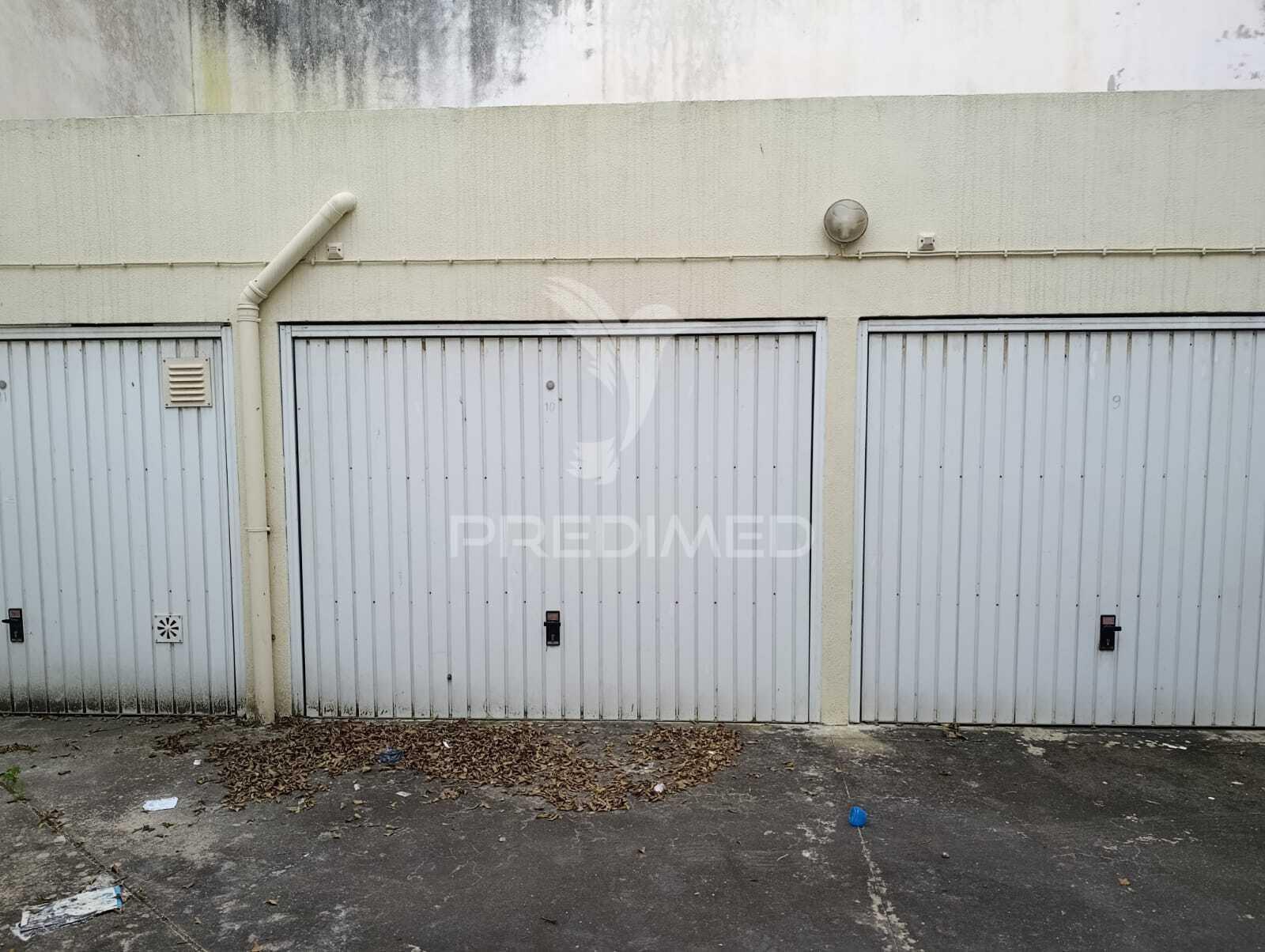 Arrenda se garagem setúbal