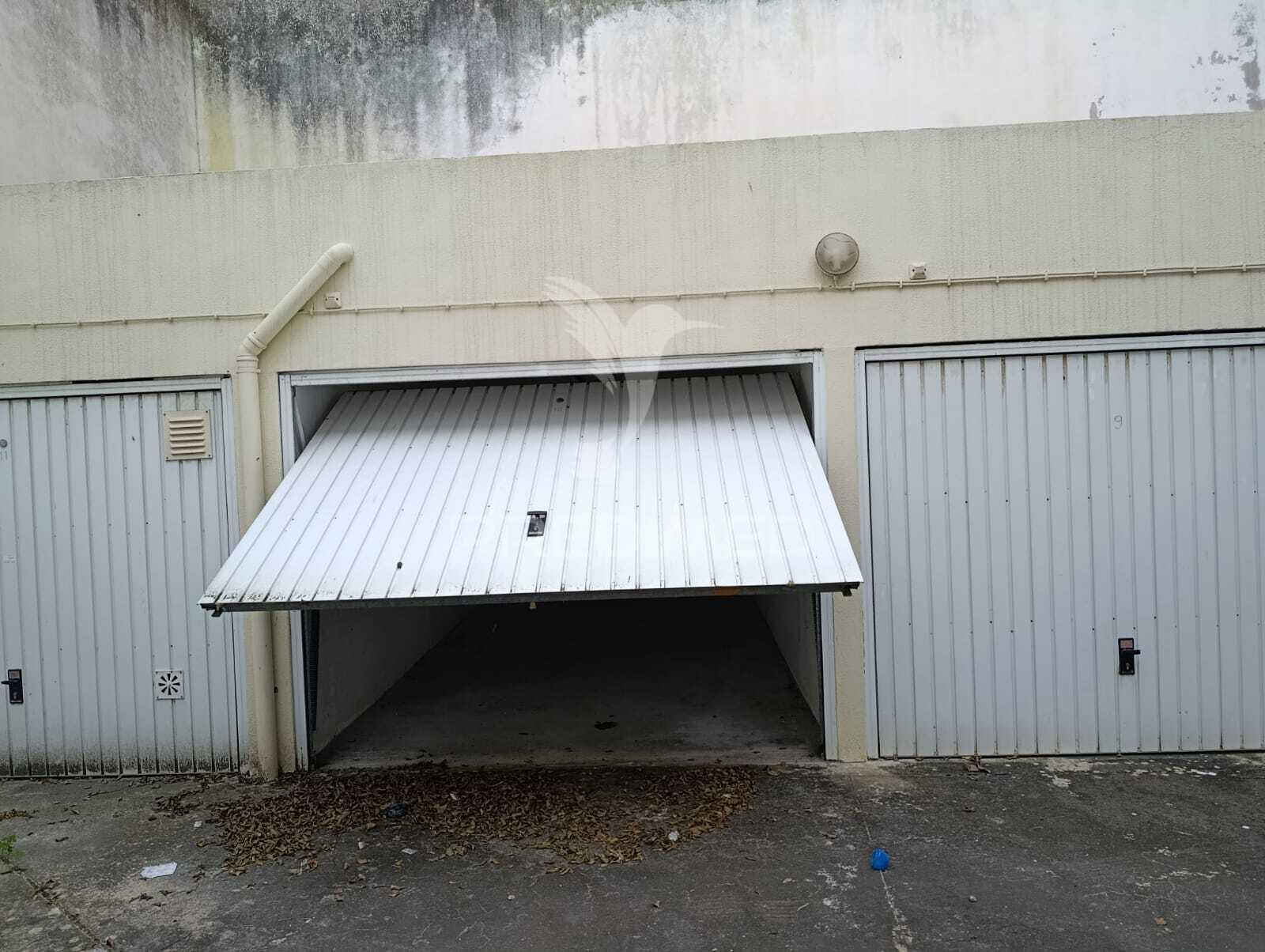 Arrenda se garagem setúbal