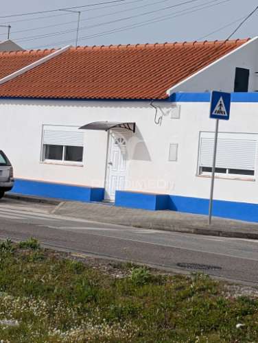 Moradia t2 em voruche