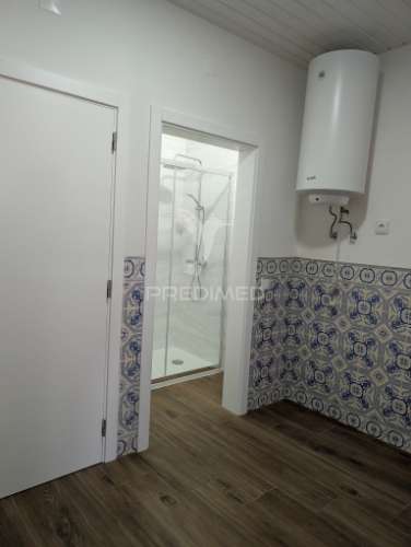 Moradia t2 em voruche