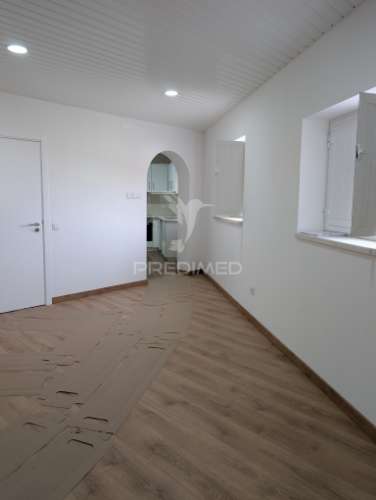 Moradia t2 em voruche