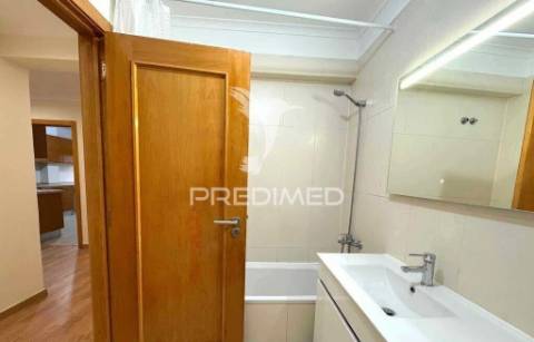 Fantástico t3 em rio de mouro