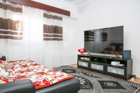 Apartamento t3 em camarate