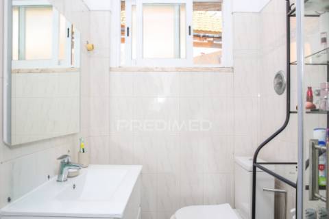 Apartamento t3 em camarate