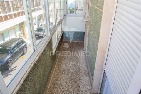 Apartamento t3 em camarate